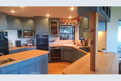 21425 Sawpit Canyon Road, Cedarpines Park, CA 92322 - Photo 18