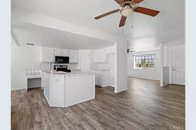 18896 Westlawn, Hesperia, CA 92345 - Photo 8