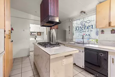 9080 Bloomfield Avenue #33, Cypress, CA 90630 - Photo 12