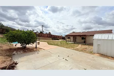 24856 Sunday, Moreno Valley, CA 92557 - Photo 32