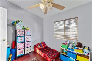 9080 Bloomfield, Cypress, CA 90630 - Photo 22