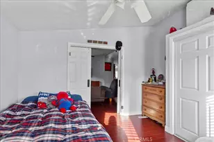 9080 Bloomfield, Cypress, CA 90630 - Photo 16