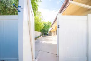 8120 Canby Ave, Reseda, CA 91335 - Photo 38