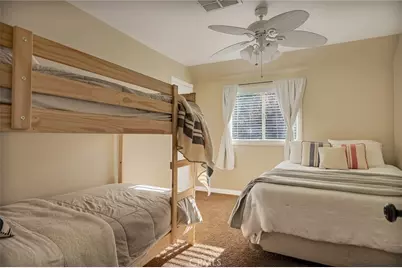 230 Hemlock Drive, Lake Arrowhead, CA 92352 - Photo 34