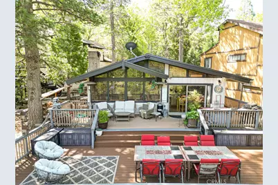 24205 San Moritz Drive, Crestline, CA 92325 - Photo 2