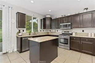 33413 Wallace Way, Yucaipa, CA 92399 - Photo 10