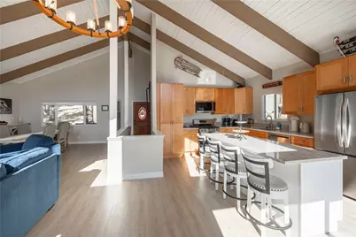 43911 Yosemite Drive, Big Bear Lake, CA 92315 - Photo 14