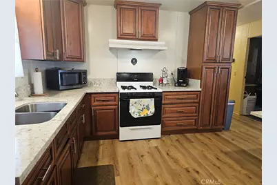 25526 Redlands #19, Loma Linda, CA 92354 - Photo 8