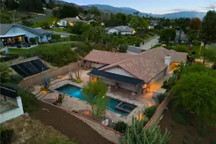 6850 Amber, Highland, CA 92346 - Photo 8