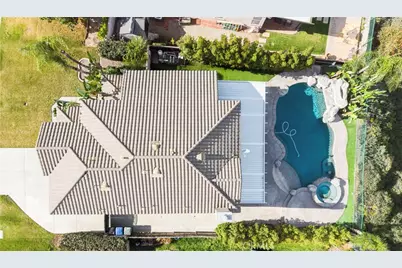 8352 Clover Creek Road, Riverside, CA 92508 - Photo 42