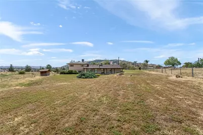 10207 Juniper Avenue, Yucaipa, CA 92399 - Photo 58
