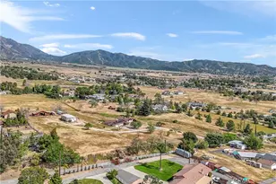 10207 Juniper Ave, Yucaipa, CA 92399 - Photo 62