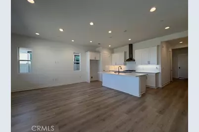 3714 Leafgreen Road, Corona, CA 92883 - Photo 2