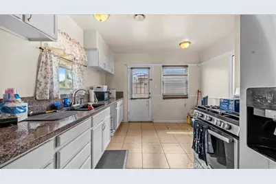 1351 N 10th, Colton, CA 92324 - Photo 12