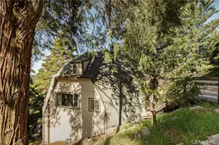 868 Pine, Twin Peaks, CA 92391 - Photo 2