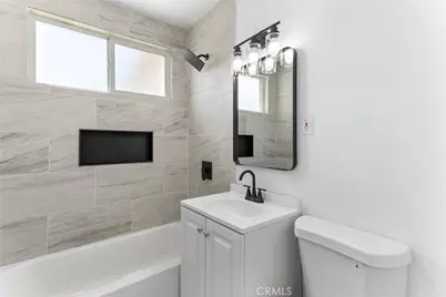 247 E Grant Street, Rialto, CA 92376 - Photo 22