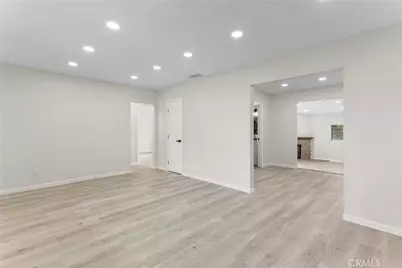 247 E Grant Street, Rialto, CA 92376 - Photo 6