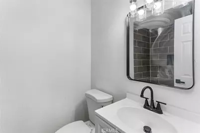 247 E Grant Street, Rialto, CA 92376 - Photo 12