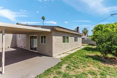247 E Grant Street, Rialto, CA 92376 - Photo 34