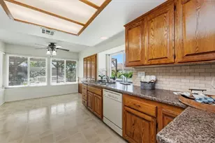 1309 Oxford Cir, Corona, CA 92878 - Photo 18