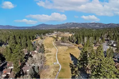 105 E Meadow Lane, Big Bear City, CA 92314 - Photo 26