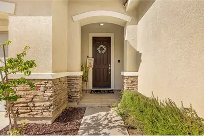 26130 Plumcot Drive, Corona, CA 92883 - Photo 6