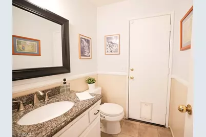 9057 Mandarin Lane, Riverside, CA 92508 - Photo 16