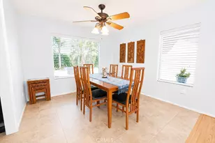 9057 Mandarin Ln, Riverside, CA 92508 - Photo 14