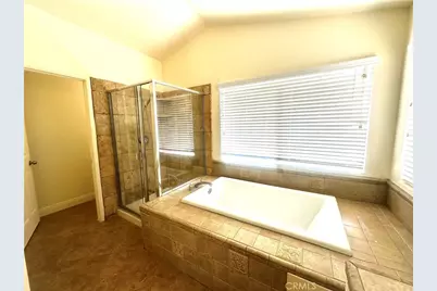 12433 Kokomo Circle, Victorville, CA 92392 - Photo 14