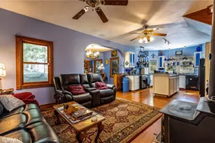 24083 Cresta Dr, Crestline, CA 92325 - Photo 8