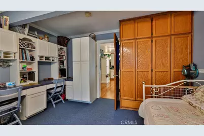 24083 Cresta Drive, Crestline, CA 92325 - Photo 38