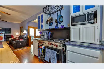 24083 Cresta Drive, Crestline, CA 92325 - Photo 12