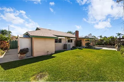 9766 Kimberly Avenue, Montclair, CA 91763 - Photo 32