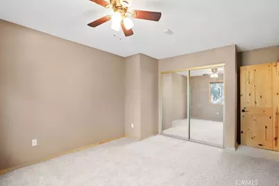 21645 Jobs Peak Road, Cedarpines Park, CA 92322 - Photo 38