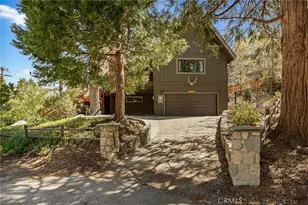 26489 Hillcrest Ln, Lake Arrowhead, CA 92352 - Photo 4