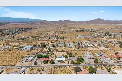 17112 Century Plant, Apple Valley, CA 92307 - Photo 44