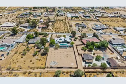 17112 Century Plant, Apple Valley, CA 92307 - Photo 40