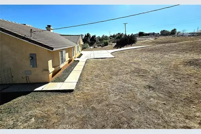 7187 Dalscote, Hesperia, CA 92345 - Photo 10