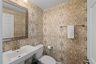 11524 Norgate Cir, Corona, CA 92878 - Photo 24