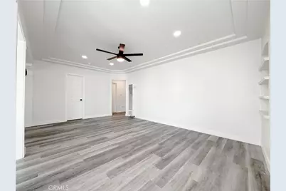 220 W 98th Street, Los Angeles, CA 90003 - Photo 12