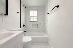 1643 E 115th St, Los Angeles, CA 90059 - Photo 16