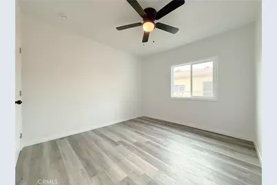 445 E 119th Street, Los Angeles, CA 90061 - Photo 14