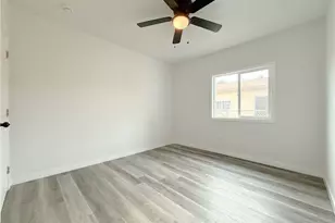 445 E 119th St, Los Angeles, CA 90061 - Photo 14