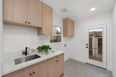 3905 Roxton Avenue, Los Angeles, CA 90008 - Photo 16