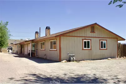 16594 Vine, Hesperia, CA 92345 - Photo 2