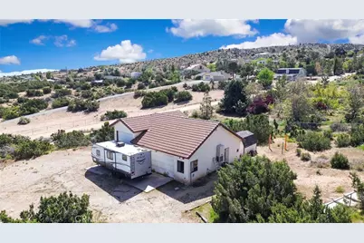 2929 Snow Line, Pinon Hills, CA 92372 - Photo 58