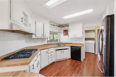 1413 Village, Redlands, CA 92374 - Photo 12