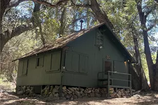 7 Oak Ct, Angeles Oaks, CA 92305 - Photo 2