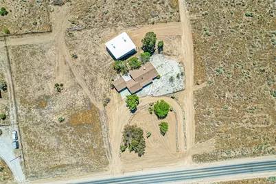 22411 Roundup, Apple Valley, CA 92308 - Photo 46