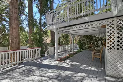 27312 Pinewood, Lake Arrowhead, CA 92352 - Photo 32